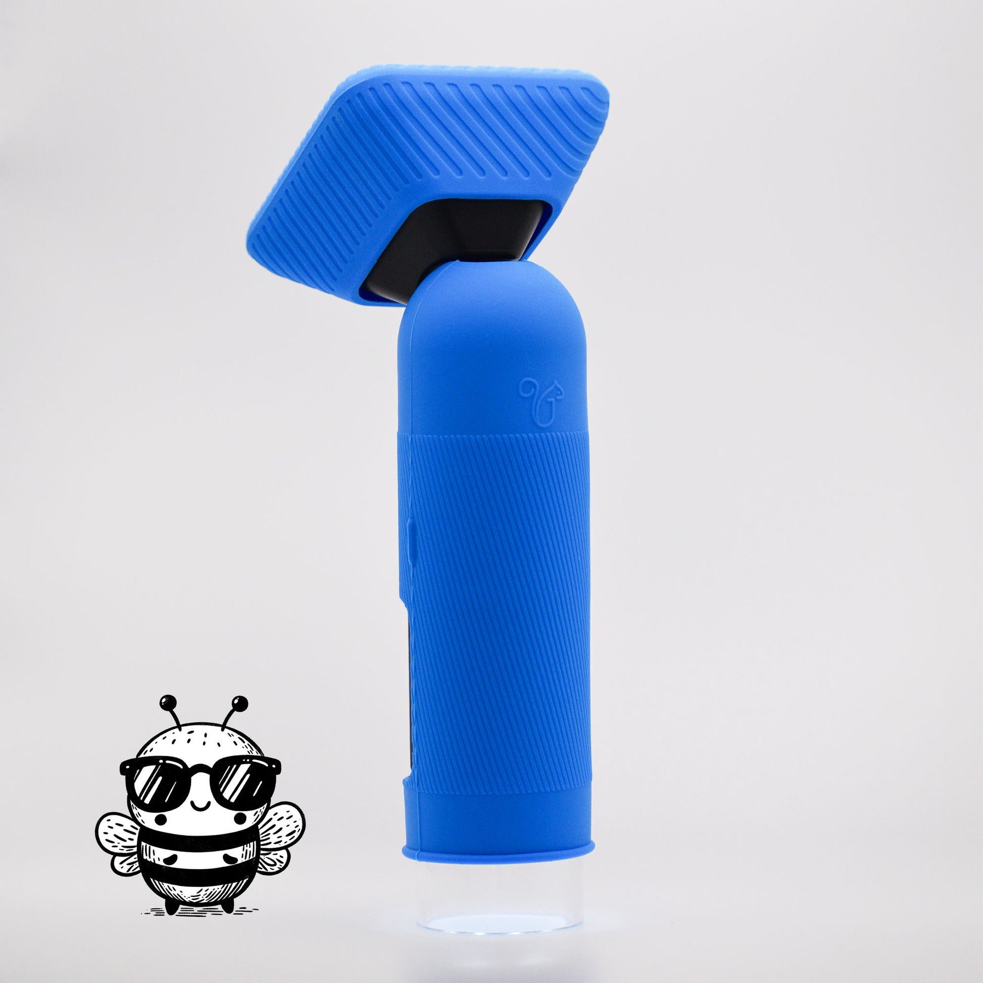 the blue UPPTÄCKA u-Zoom One Microscope for children