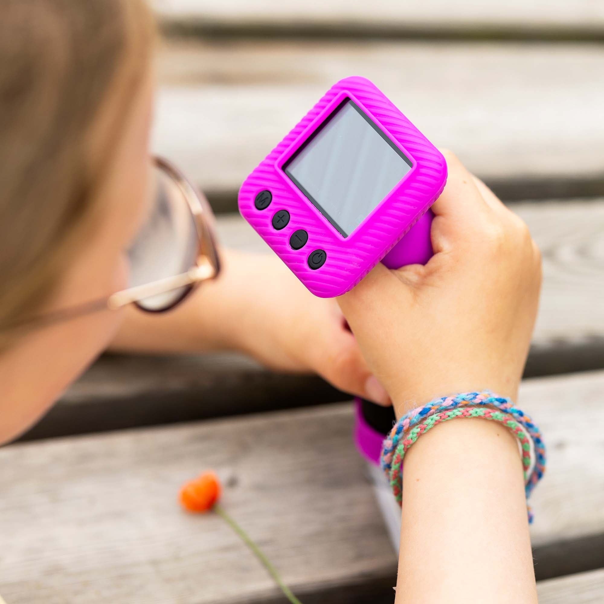 Digital and Portable Microscopes for Kids: A Guide to Exploring Science